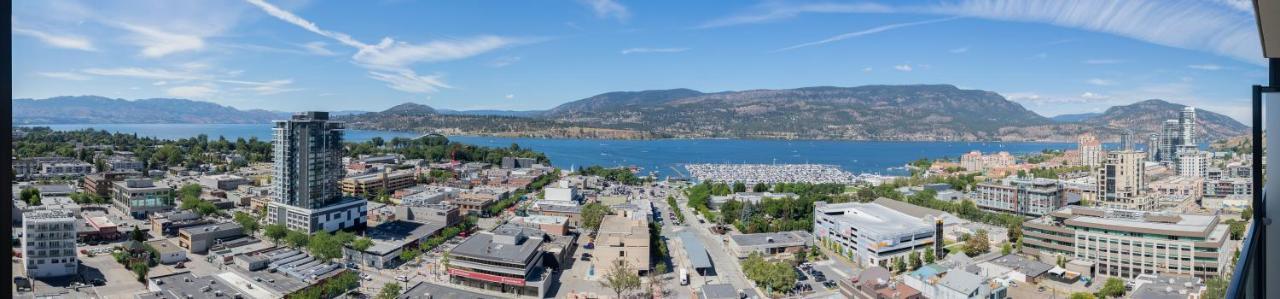 Awesome View 21 Two Bedroom One Bath Downtown Lake View Near Beach Kelowna Eksteriør billede